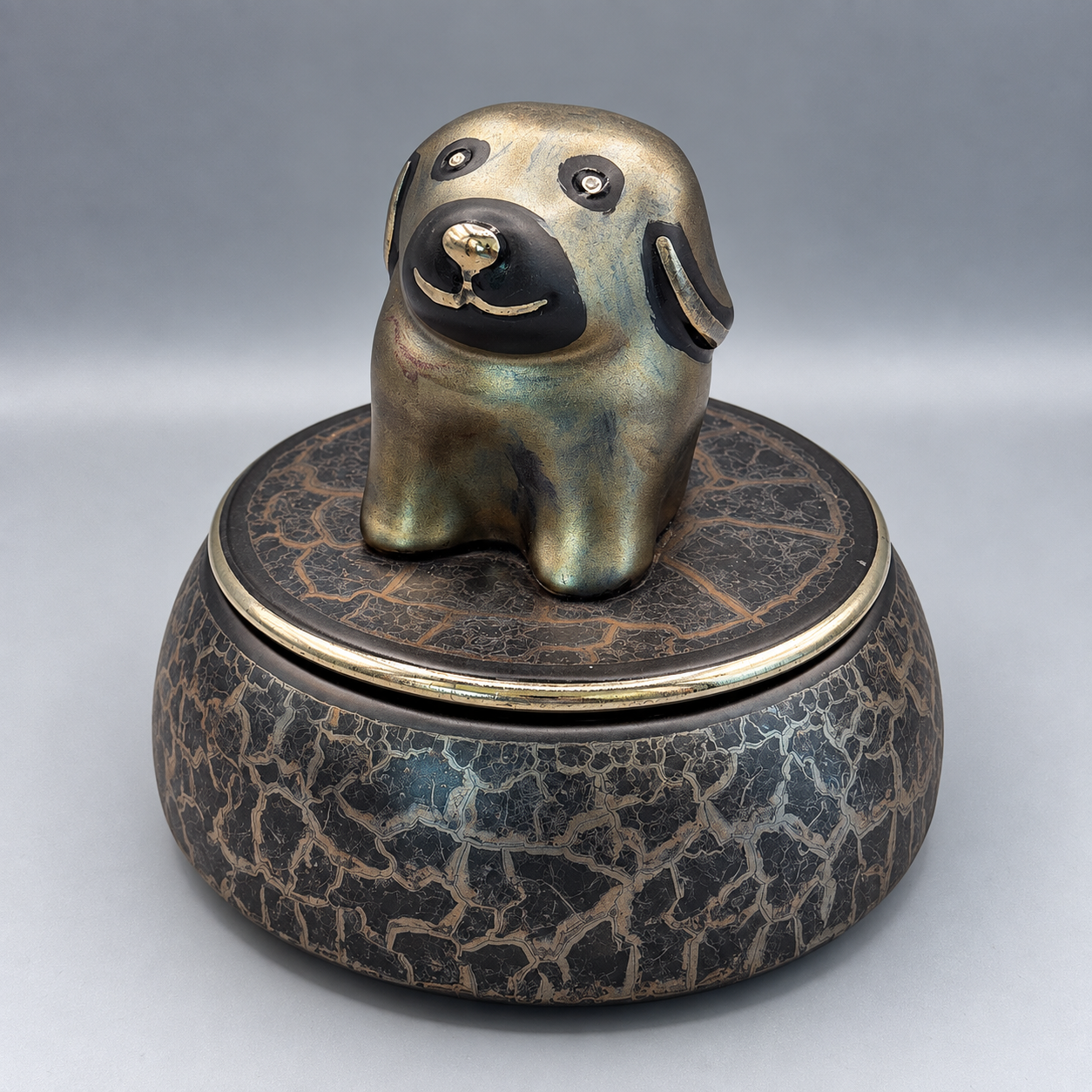 FS15 – Cucciolo in ceramica con base – Max 20 kg • PROMO